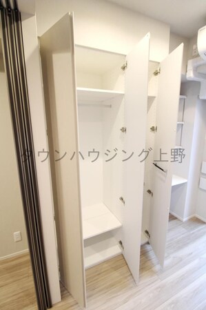 ルフォンプログレ上野稲荷町の物件内観写真